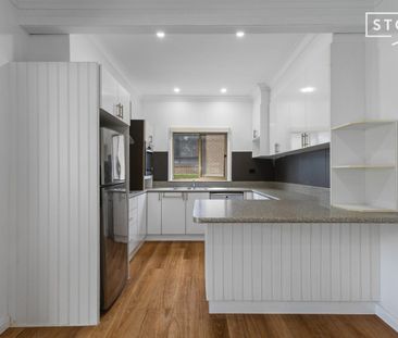 Freshly Renovated Interiors! - Photo 4