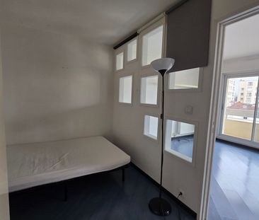 Appartement à louer 2 pièces • 47,10 m2 Paris 14 - Photo 6