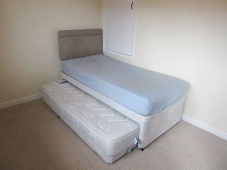 15 Jesmond Road, AB22 8UP, Aberdeen - Photo 2