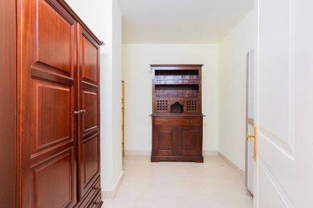 3 bedroom luxury Apartment for rent in Lisbon - Photo 2