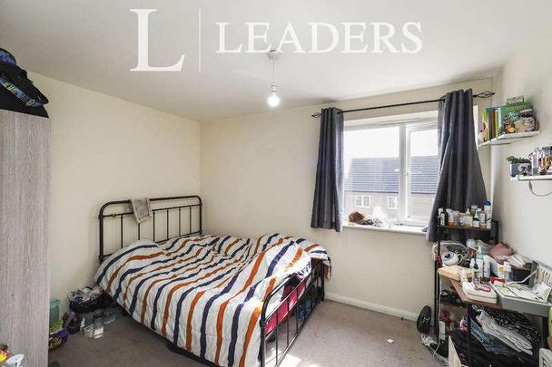 Pavior Road, NG5 - Photo 1