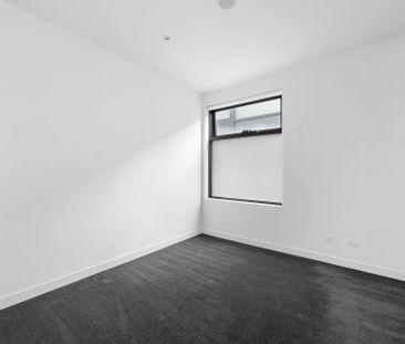 Unit 201/41 Nott Street, Port Melbourne. - Photo 4