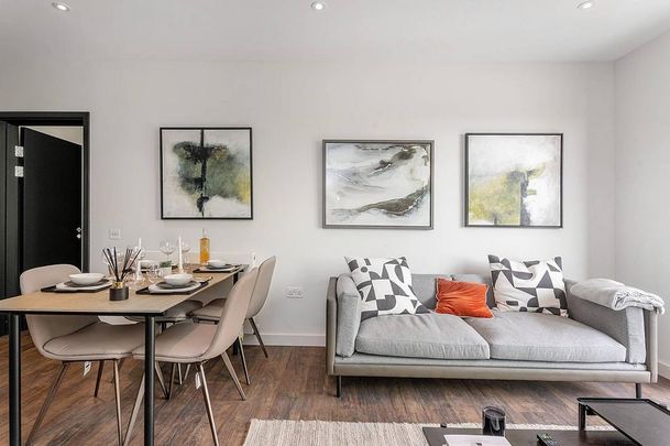 2 bedroom flat to rent - Photo 1