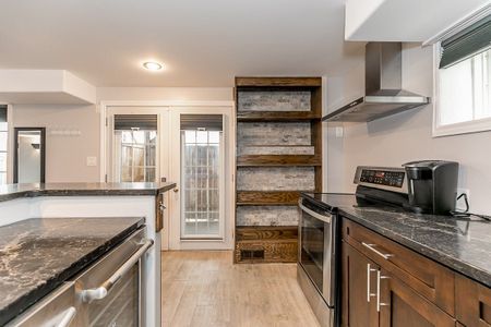 For Lease - 1381 Hunter Street, Innisfil, Ontario - Photo 2