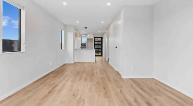 Walmsley Road Wonder - Photo 1