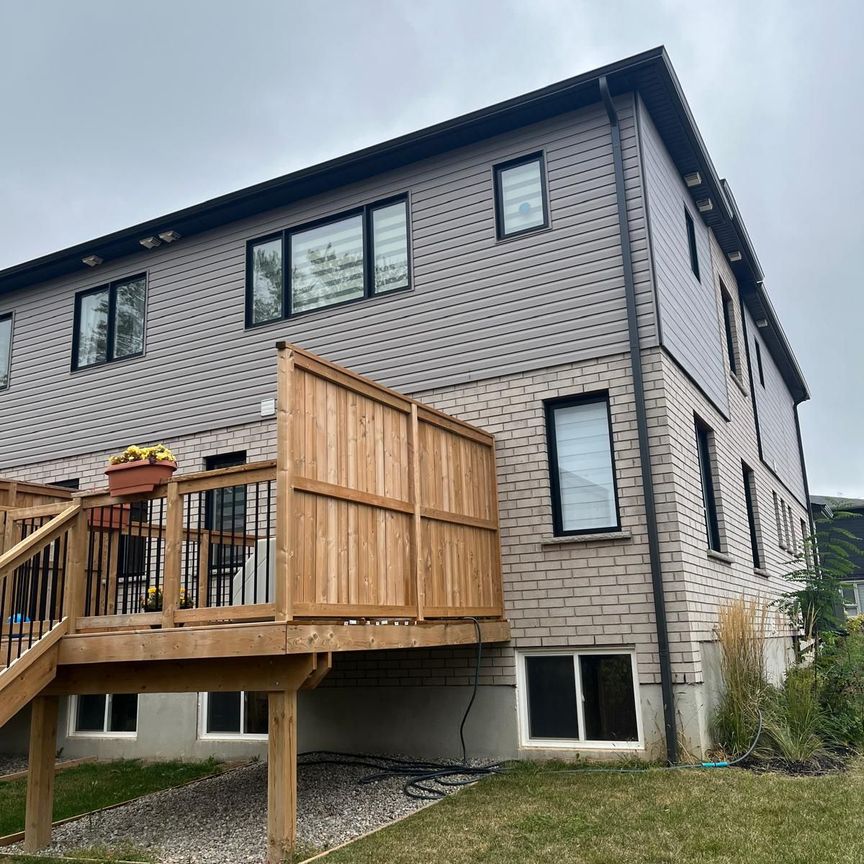 For Lease - 3 Roper Place, Kitchener, Ontario - Photo 1