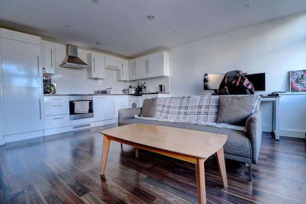 1 bedroom apartment to rent - Photo 1