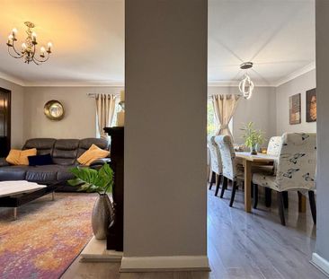 4 bedroom detached house to rent - Photo 1