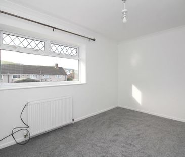 3 bedroom semi-detached house to rent - Photo 6