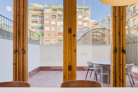 2 room luxury Flat for rent in Barcelona, Spain - Photo 5