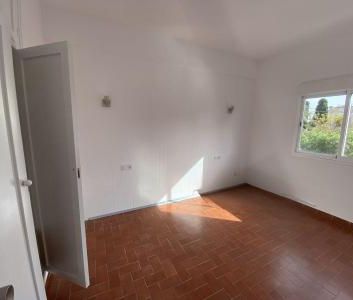 Light, Space and Freedom in the Heart of La Cañada - Photo 1