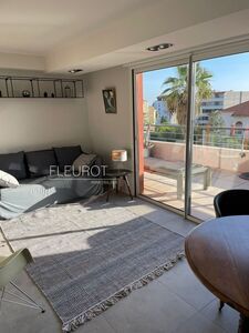 Location Appartement 3 pièces 64m² LA CIOTAT 13600 - Photo 1