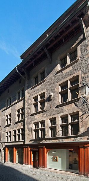 Beaucoup de charme pour cet appartement neuf de 60 m2 environ, en triplex sur cour. - Foto 1