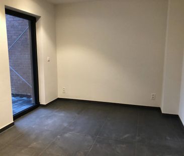 Recent gelijkvloers appartement te huur in het centrum van Oostmalle. - Foto 1