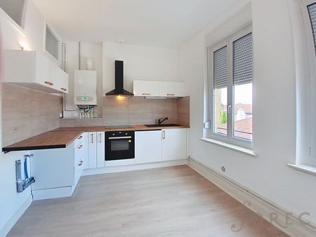Location Appartement 3 pièces 83m² METZ 57000 - Photo 2