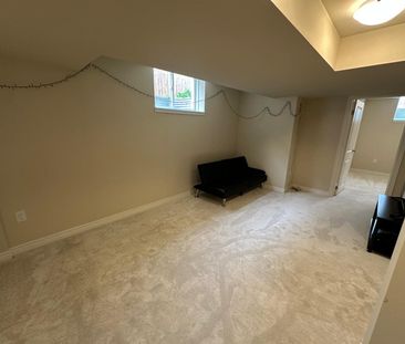 For Lease - 19 HAWTHORN Avenue, Thorold, Ontario - Photo 5