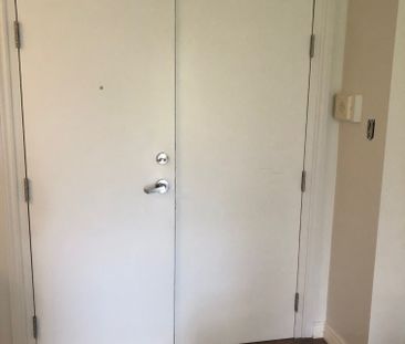 For Lease - 200 Holland Court Unit# 102, Bradford West Gwillimbury,... - Photo 3