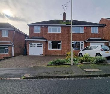 3 bedroom semi-detached house to rent - Photo 2