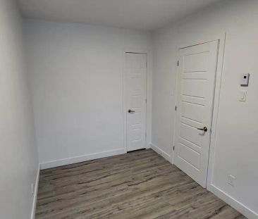 3975 Fort Rolland — 4-1/2 - Photo 2
