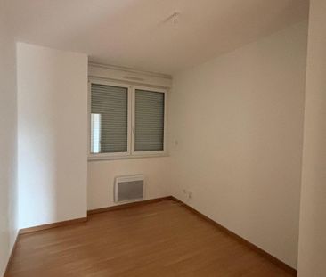 Location Appartement 4 pièces 81m² COUX 07000 - Photo 1