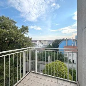 Vollmöbliertes Studio-Apartment mit Balkon zu vermieten - Photo 3