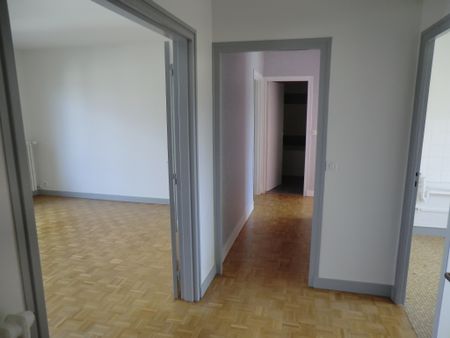 Location Appartement 4 pièces 74m² LIMOGES 87000 - Photo 5