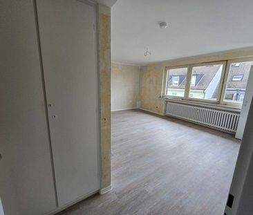 Appartment direkt in der Eller-Einkaufsstraße, Parkplatz auf Wunsch... - Foto 5