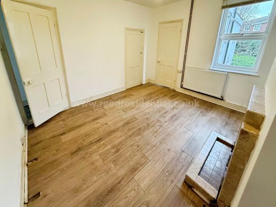 New Road, Great Wakering - Photo 1