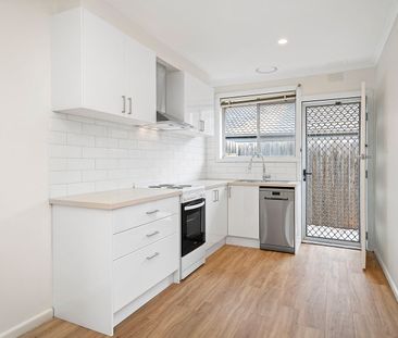 Beautifully Presented - Photo 6