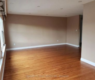 247 WAVERLY STREET N - Photo 1