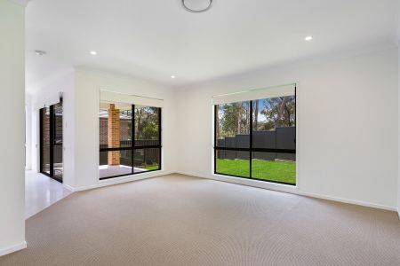 5 Blue Lakes Place, North Kellyville NSW 2155 - House For Rent | Domain - Photo 3