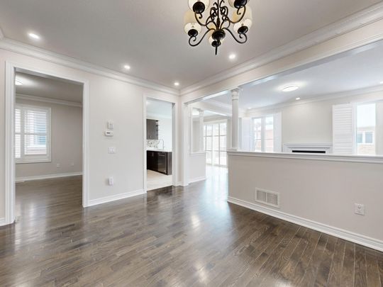 For Lease - 224 Aspenwood Drive, Newmarket, Ontario - Photo 1