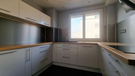 Location Appartement 4 pièces 80m² CAEN 14000 - Photo 5