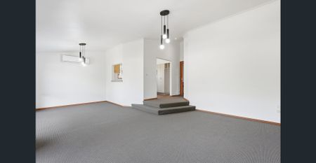 Wamberal Living - Photo 3