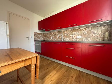 Location Appartement 4 pièces 70m² ST SEBASTIEN SUR LOIRE 44230 - Photo 5