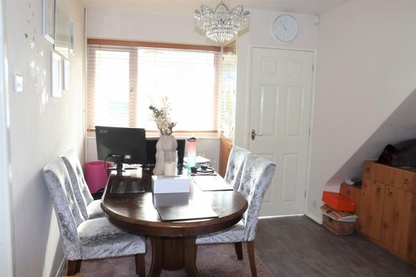 3 bedroom detached house to rent - Photo 1