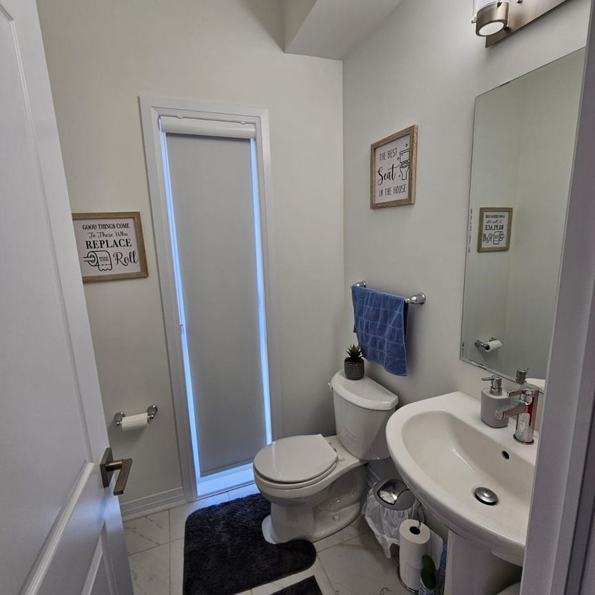 For Lease - 1 Benninger Drive, Kitchener, Ontario - Photo 1