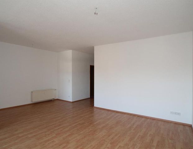 Interessante Wohnung mit großem Wohnzimmer... Stellplatz möglich - Foto 1