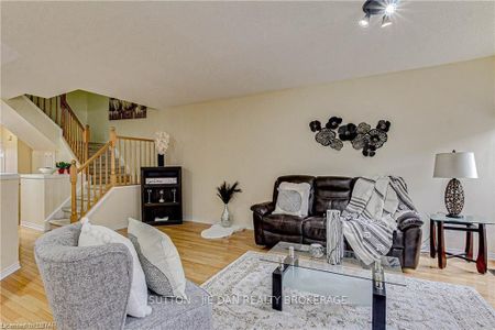 For Lease - 320 AMBLESIDE Drive Unit# 40, London North, Ontario - Photo 2