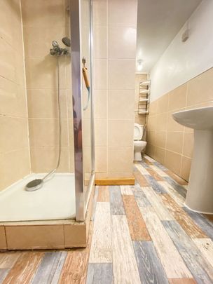 Bournemouth Town Centre, Some Bills Included - Photo 1