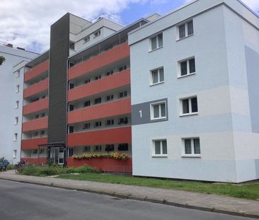 Renovierte 3-Zimmer-Wohnung mit Balkon! - Foto 1