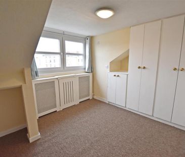 2 bedroom maisonette to rent - Photo 4