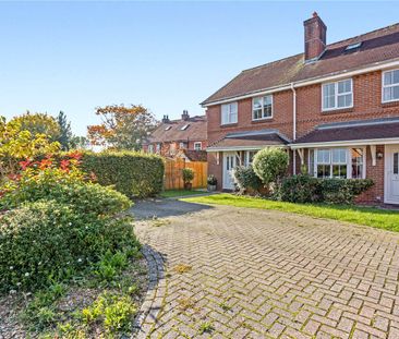 3 bedroom semi-detached house to rent - Photo 4