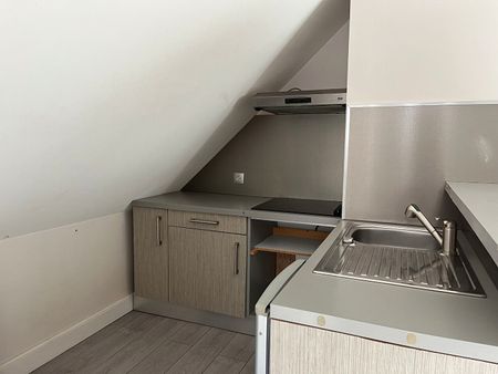 Location Appartement 2 pièces 25m² - Photo 2