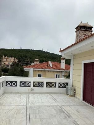 Μονοκατοικία για ενοικίαση Καστρί - Πολιτεία (Νέα Ερυθραία) - Photo 1