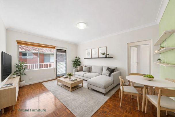Light-Filled Apartment in a Quiet, Ultra-Convenient Ashfield Pocket - Photo 1