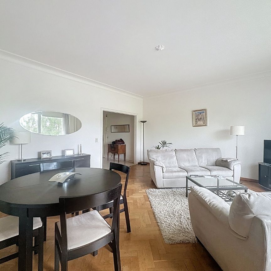 Appartement met 1 slaapkamer en terras te huur in Elsene - Photo 1