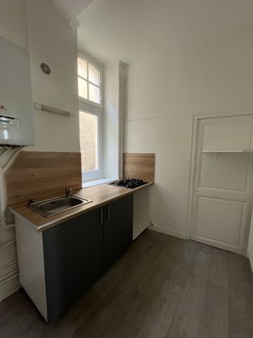 Location Appartement 1 pièce 42m² ORLEANS 45000 - Photo 5