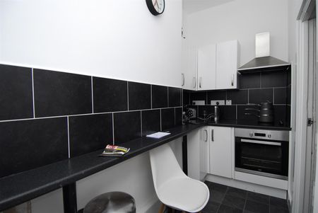 Wolsdon Street, Flat 1, Plymouth - Photo 4
