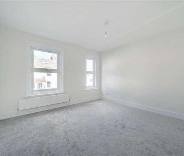 Clifton Road, Salisbury, SP2 - Photo 5